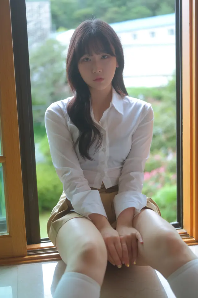 [Yo-U] YeonJju: YJ Skirt (122 photos + 1 video)