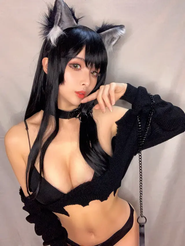 Coser@rioko凉凉子 Vol.067 黑狼 (20 photos)