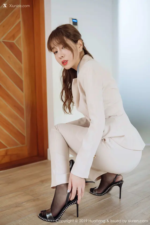 HuaYang花漾 Vol.192 王雨纯 (51 photos)