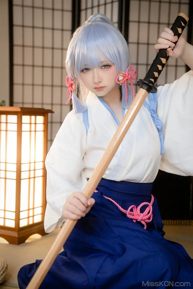 Coser@樱梨梨: 绫华剑道服 (31 photos)