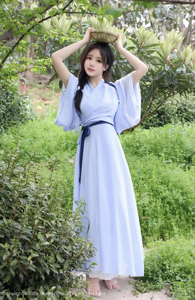 Xiuren秀人网 No.8386 小薯条nienie (85 photos)