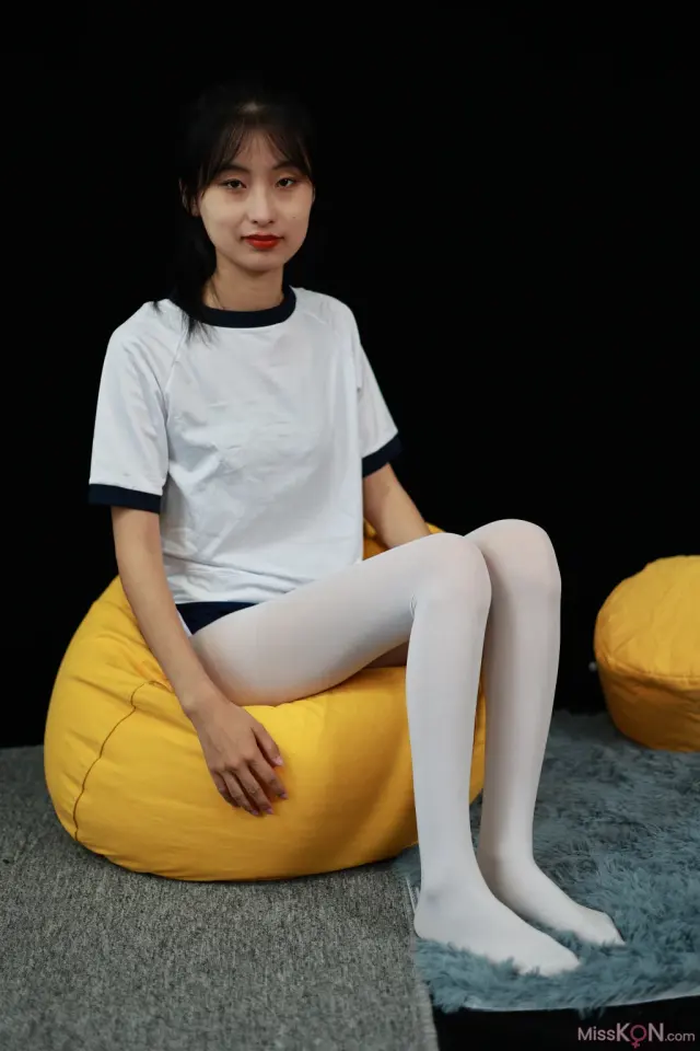 [三禾摄影] No.007: 体操服白袜 (177 photos + 3 videos)