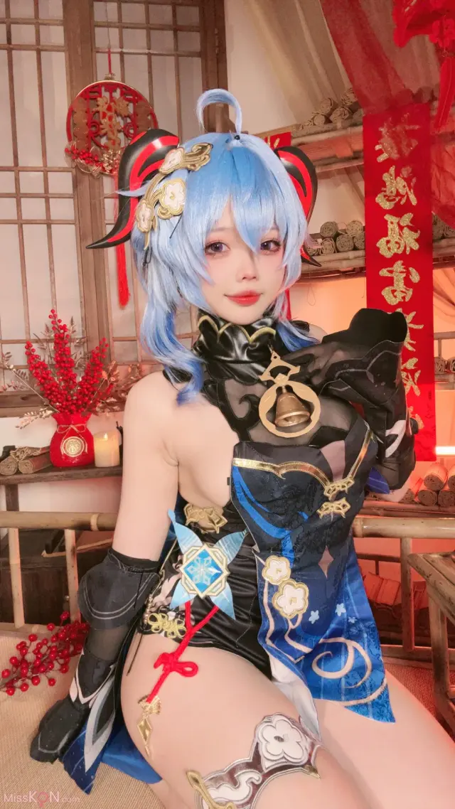 Coser@小瑶幺幺: 甘雨海灯节礼服 (40 photos)