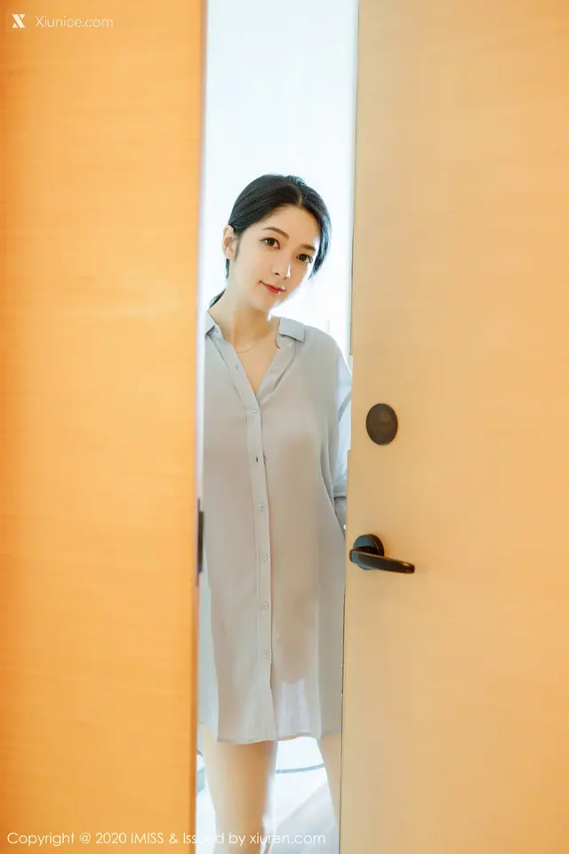 IMiss爱蜜社 No.0499 Angela小热巴 (53 photos)
