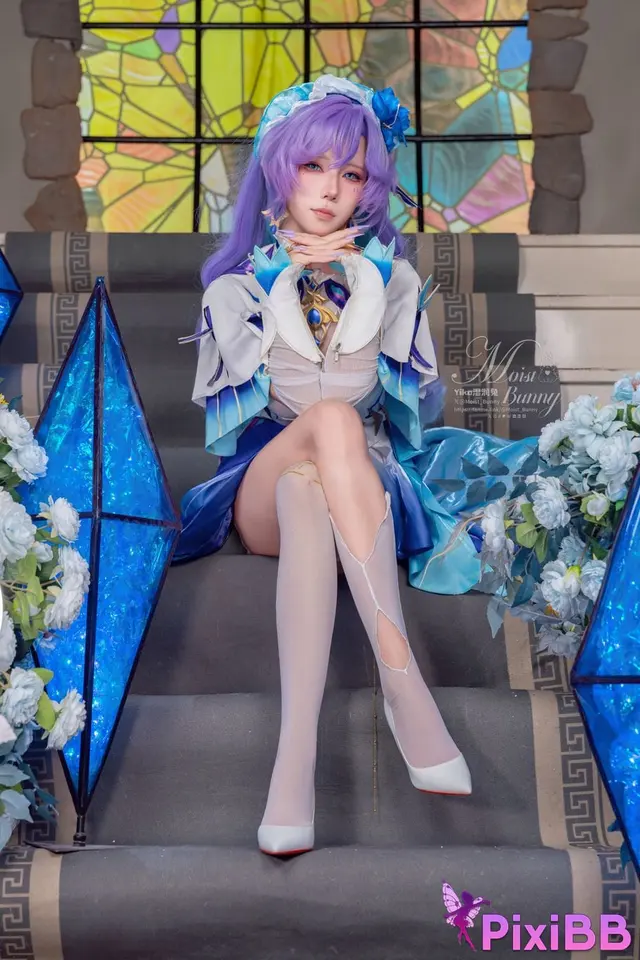 顾只只(苏晴): 甜御完美结合的喷水姬女神视频合集 #09 (28 photos + 3 videos)