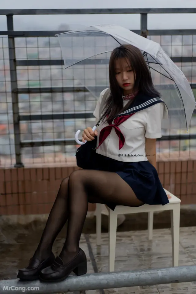 Coser@柒柒要乖哦 No.007: 天台学姐 (80 photos + 1 video)