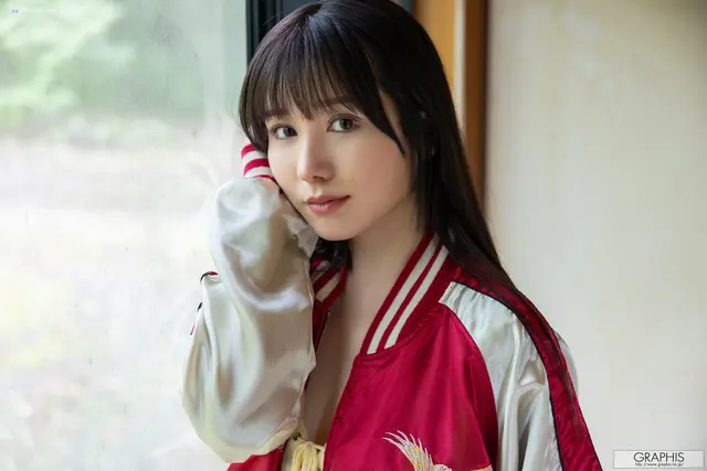 Mei Itsukaichi 五日市芽依 – Graphis SUMMER SPECIAL 2025 Vacation Vol.45 (40 photos)