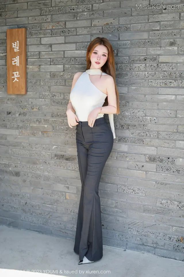 YouMi Vol.995: 小海臀Rena (73 photos)