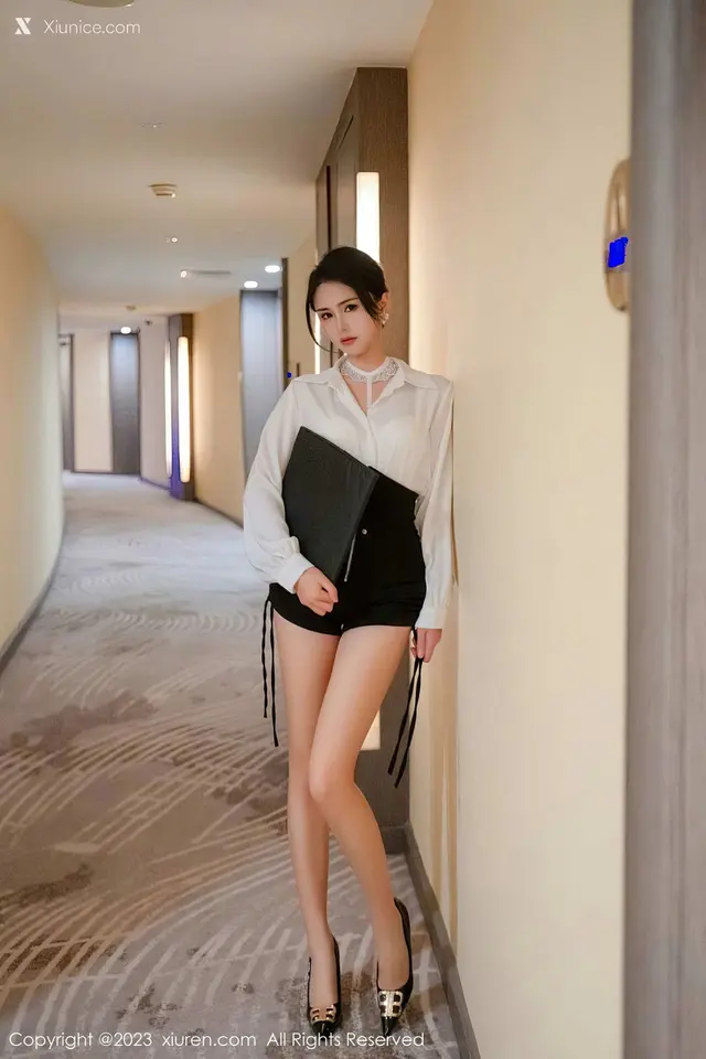 Xiuren秀人网 No.6521 艾希儿 (63 photos)