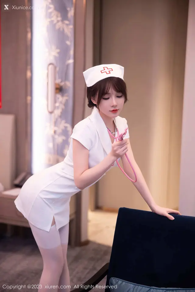 XIUREN No.6221: 婠婠么 (82 photos)