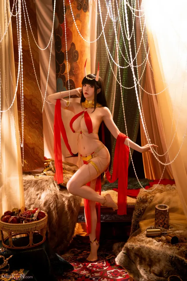 Coser@星之迟迟Hoshilily: 碧蓝航线 能代 舞娘 (40 photos)