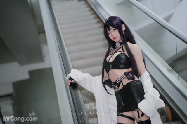 Coser@黏黏团子兔: 漫展-米哈拉『烤全兔专属配菜』 (27 photos +1 video)