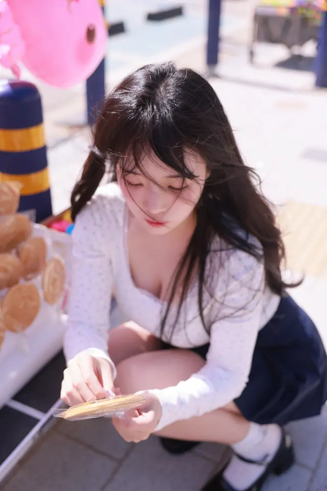 [SWEETBOX] rinaモモリナ (momorina): Vol.45 (82 photos)