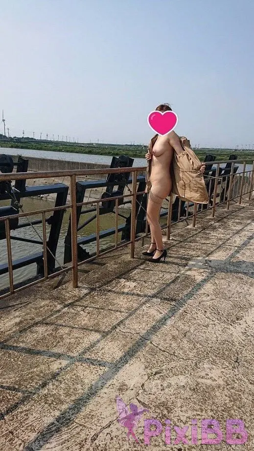 [OtherXXX] sex777(人妻77): 大奶淫妻 人前露出调教福利 (273 photos + 26 videos)
