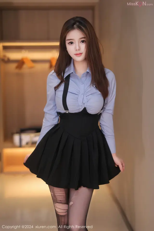 XIUREN No.8666 – 8675 (838 photos)