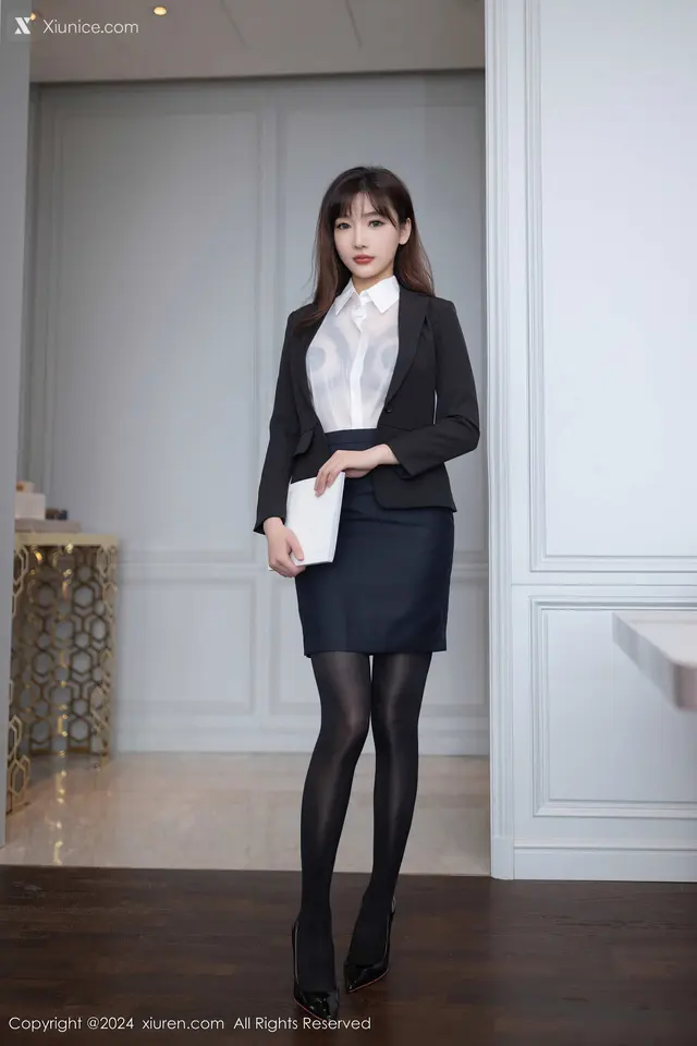Xiuren秀人网 No.8988 陆萱萱 (80 photos)