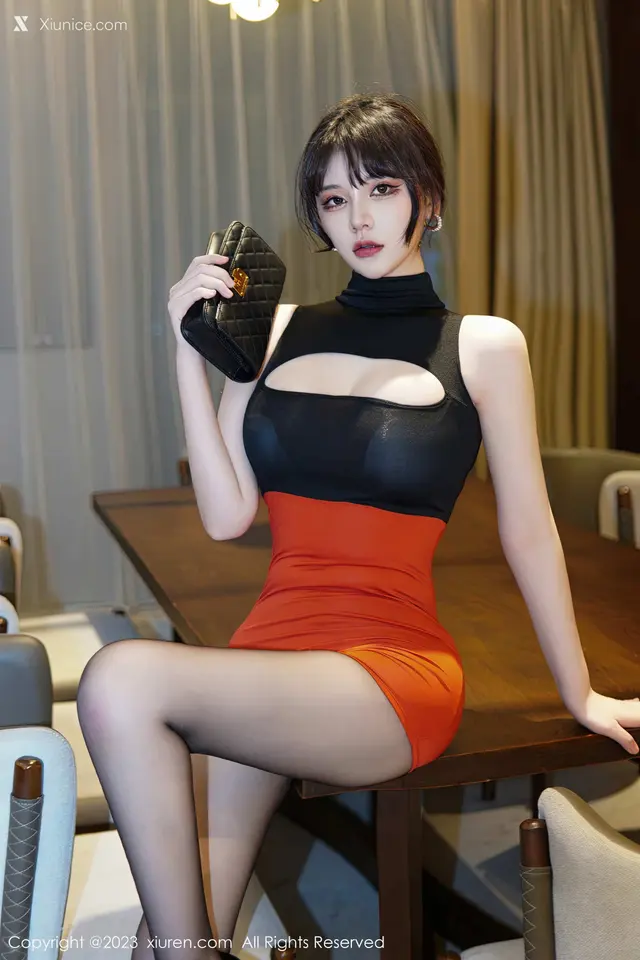 XIUREN No.6075: 桃桃子 (78 photos)