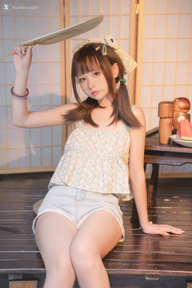 Coser@爆机少女喵小吉 (Nekokoyoshi) 小吉的小镇生活 (106 photos)