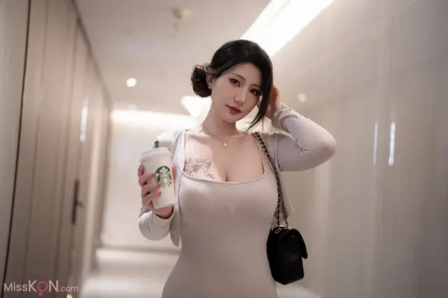Coser@星澜是澜澜叫澜妹呀: 都市之夜 (76 photos + 1 video)