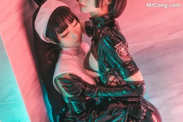 Coser@蠢沫沫 (chunmomo) Vol.071: 修女×护士 (50 photos)