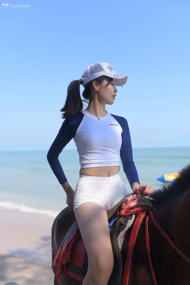 精选街拍作品 4K No.0170 苏梅岛旅拍 Moyunia 蓝白-02 (203 photos)