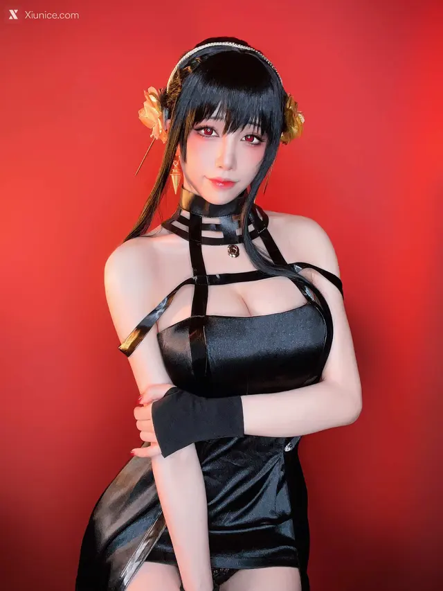 Coser@水淼Aqua Vol.131: Fantia 2022年10月套图合集(2套) (49 photos)