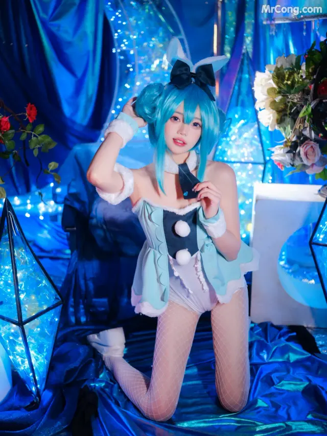 Coser@黏黏团子兔: MIKU初音未来兔女郎 (13 photos)