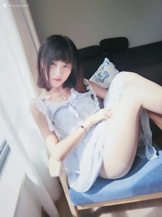 Coser@布丁大法 (Pudding Dafa) 透纱蕾丝白袜 (28 photos)