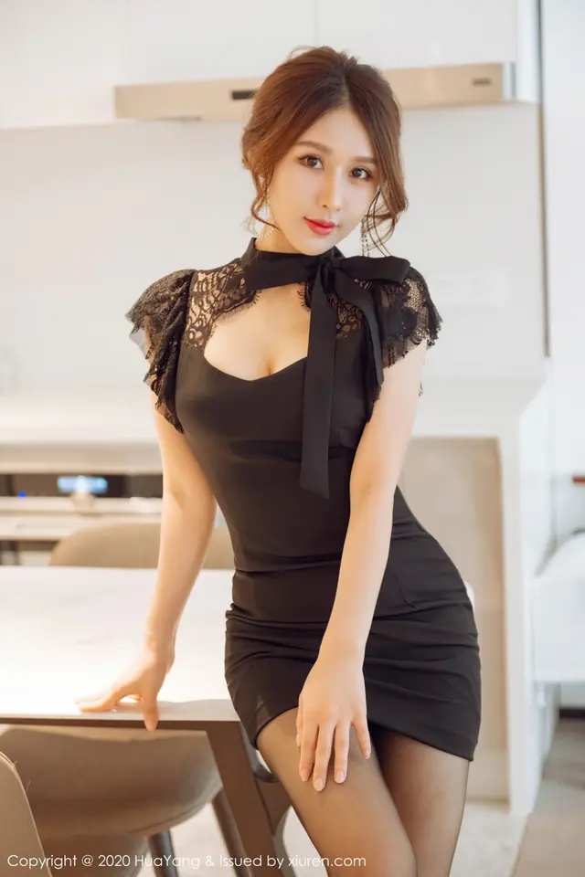 HuaYang Vol.299 Xu An An (徐安安) (58 photos)