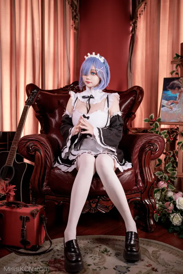 Coser@阿雪雪: 蕾姆女仆 (87 photos + 3 videos)