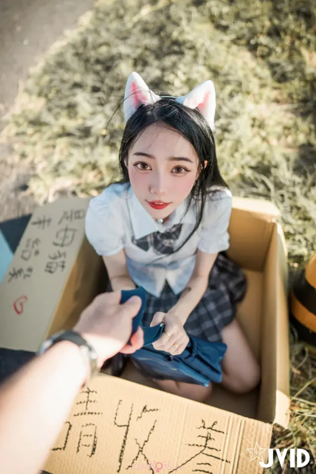 [JVID] 飄飄哥: 貓咪收養手冊😺巨乳人形貓 女神飄飄🔞黑貓白貓能讓主人舒服的都是好貓🥵路邊遇見一隻超可愛待認養的美少女貓咪🤤當然要帶回家❤️ (174 photos)