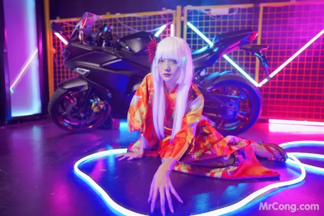 Coser@兔子Zzz不吃胡萝卜: 赛博电子姬 (32 photos)
