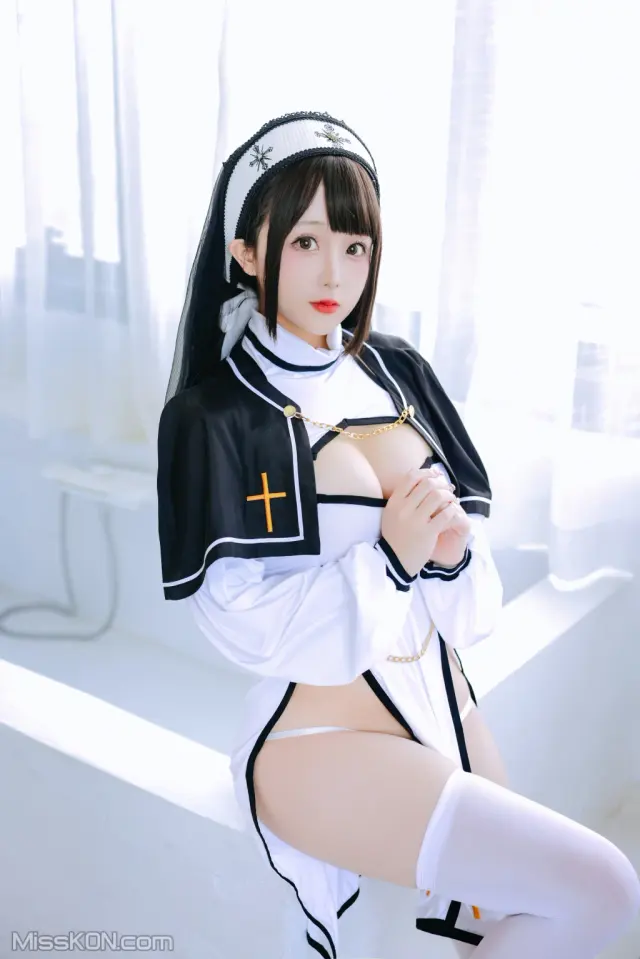 Coser@日奈娇: 修女 (110 photos)
