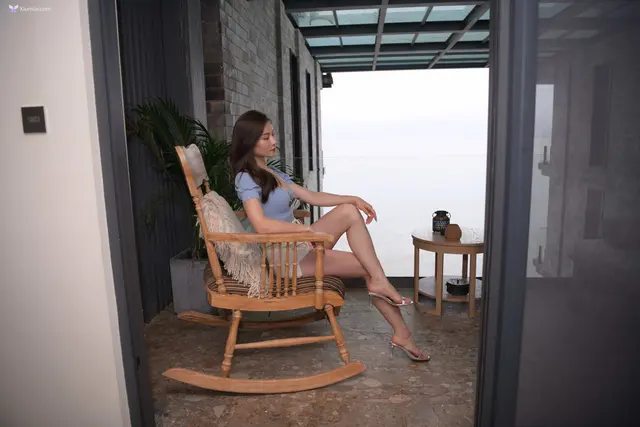 精选街拍作品 4K No.0260 魂魂大理旅拍 第五篇 白色热裤美女 (404 photos)