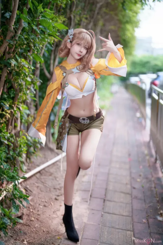 Coser@抱走莫子aa: 萤火虫动漫嘉年华-胜利女神：妮姬 阿妮斯 超级巨星 (23 photos)
