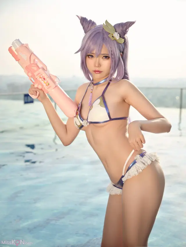 Coser@ZinieQ: Keqing Bikini (15 photos)