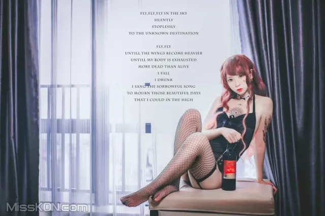 Coser@疯猫ss: 黑色吊带袜 (39 photos)