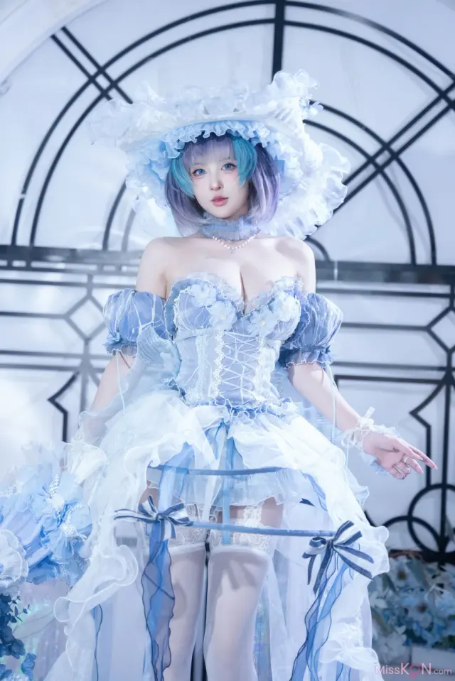 Coser@清水由乃 – 柴郡废稿礼服 (24 photos)