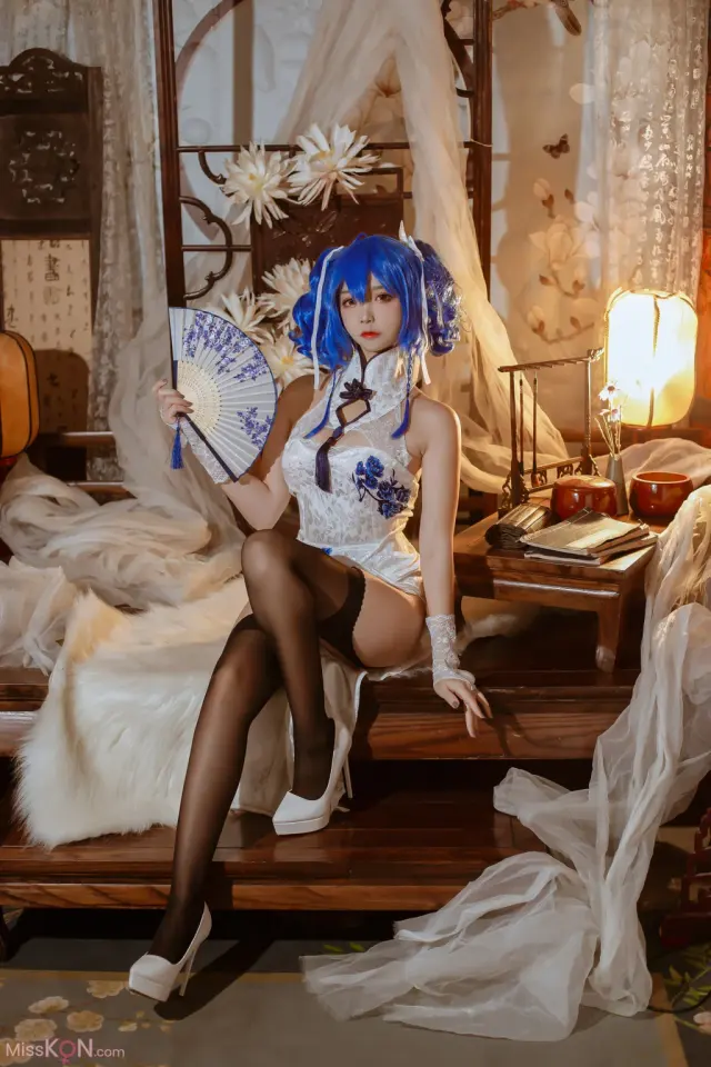 Coser@二佐Nisa: 碧蓝航线 圣路易斯 春之华 (29 photos)