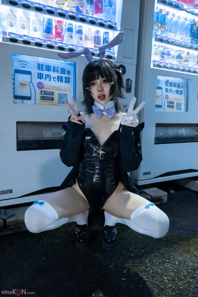 Coser@清水凪 – 东京夜兔 (24 photos)