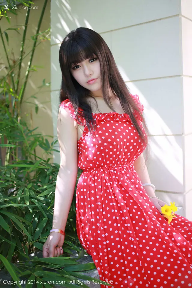 Xiuren秀人网 No.0164 Barbie可儿 (47 photos)