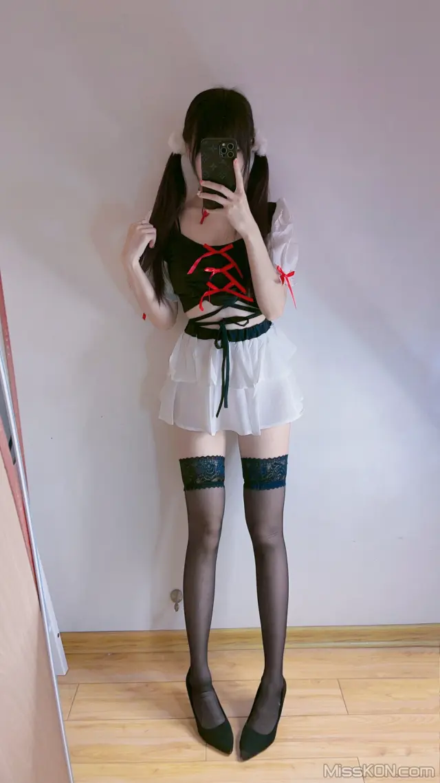 Coser@miko酱ww: mikoの黑丝02 (187 photos)