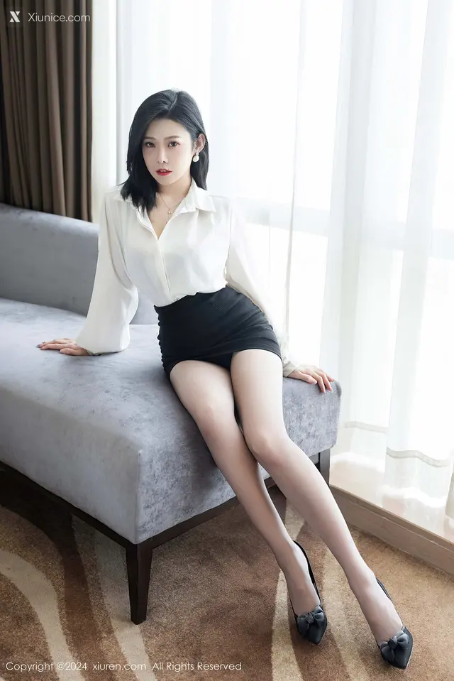 Xiuren秀人网 No.9329 luvian本能 (42 photos)