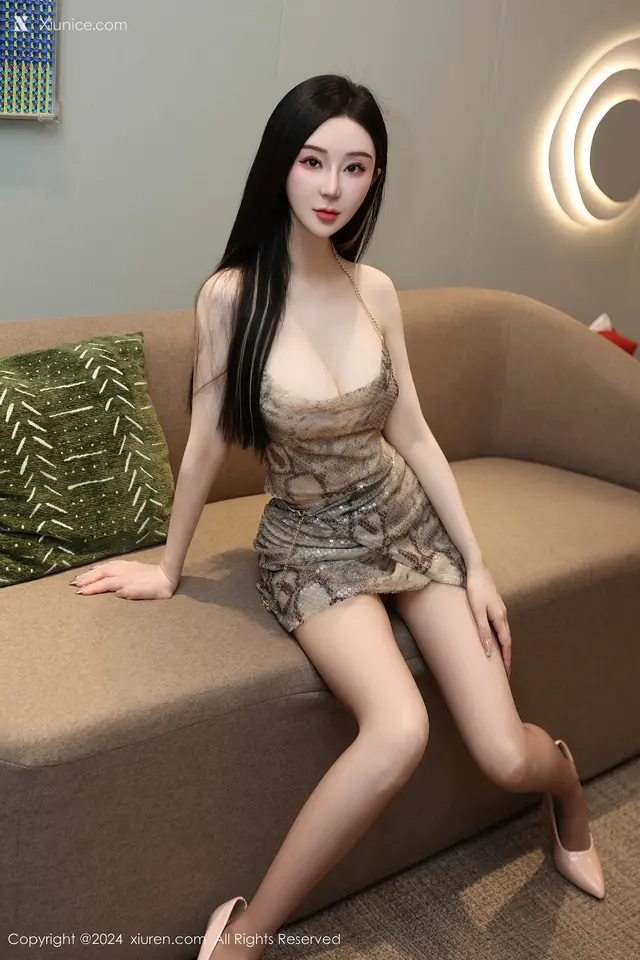 Xiuren秀人网 No.8207 田兮白 (58 photos)