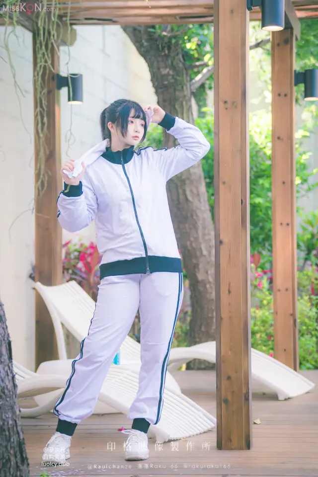 Coser@落落Raku: 锻炼日 Exercise Day (61 photos + 1 video)