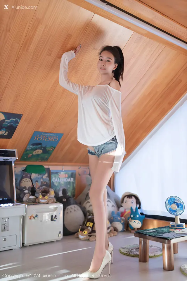 Xiuren秀人网 No.8345 熊小诺 (82 photos)