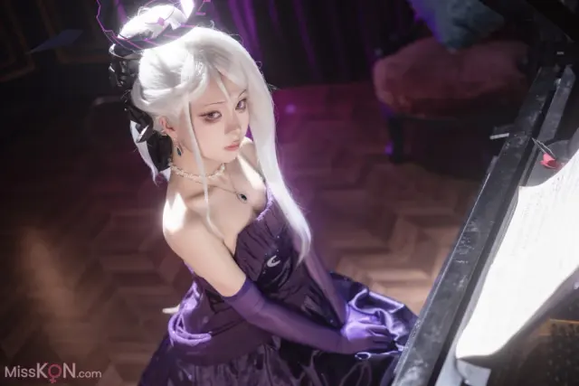Coser@矢量鱼 – 蔚蓝档案 空崎日奈连衣裙 (24 photos)