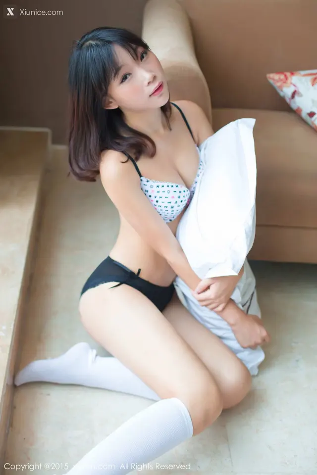 Xiuren秀人网 No.0410 颖仪baby (48 photos)