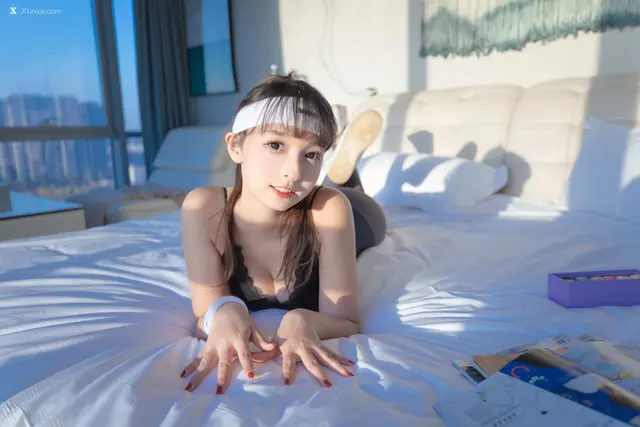 Coser@神楽坂真冬 Vol.083: 绝对企画-健身少女《温度の香り》 (150 photos)