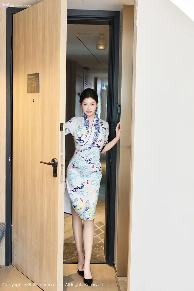 Xiuren秀人网 4K No.10654 Yin Tian Tian 尹甜甜 (55 photos)